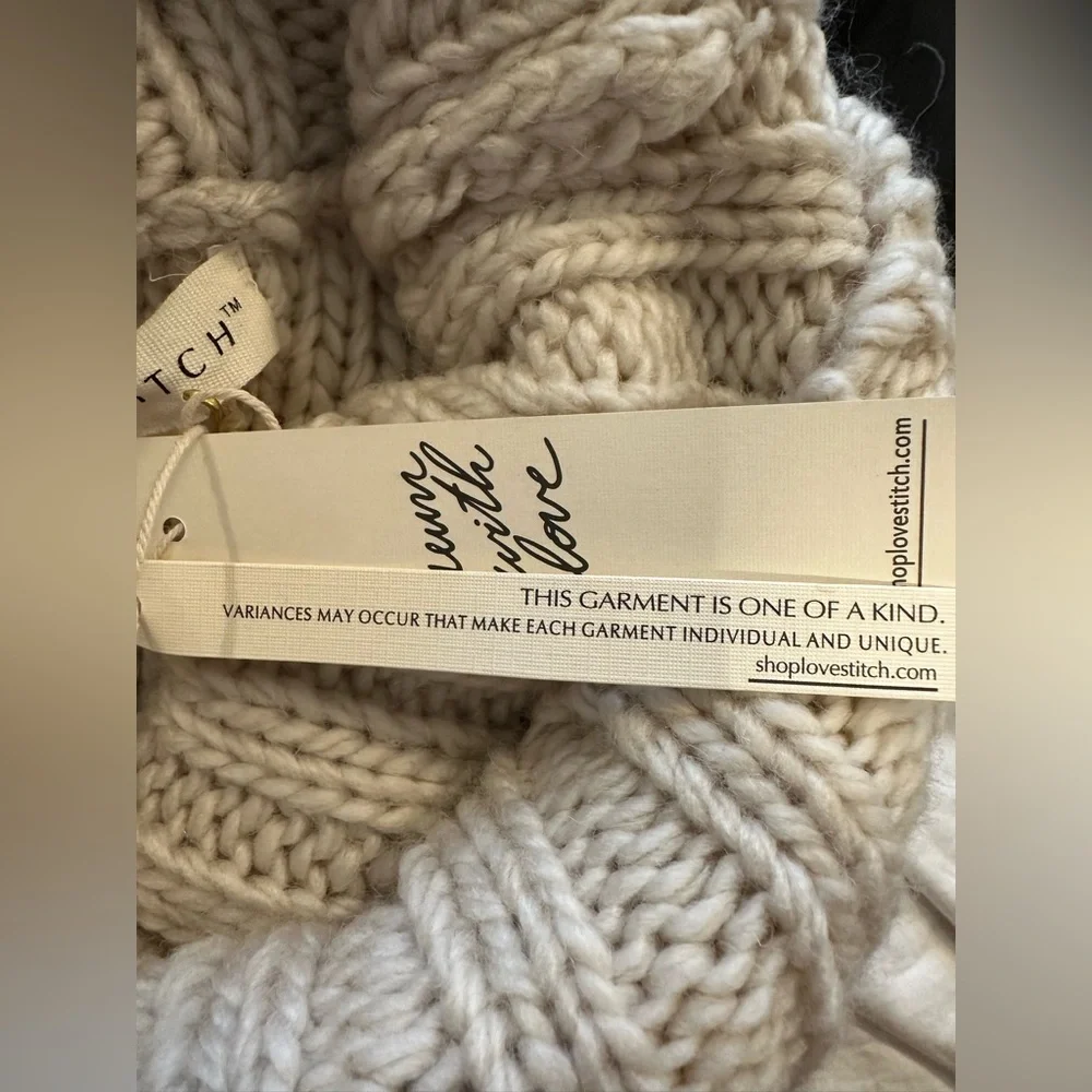 Love Stitch chunky Cable Knit Wool Blend Cowl Neck Cropped oversized sweater M